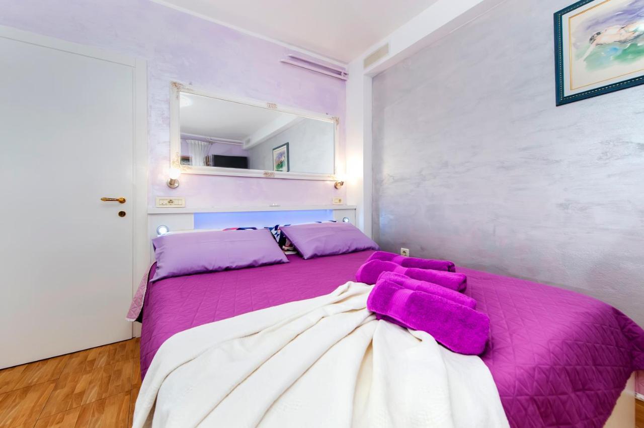Apartments And Rooms Villa Dea Adults Only Ровин Екстериор снимка