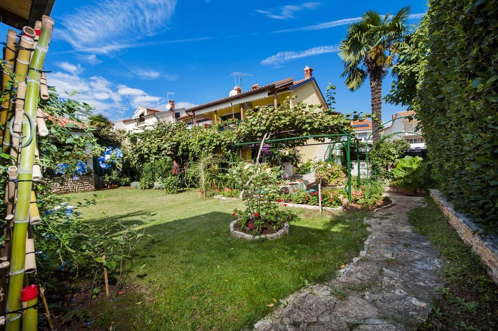 Apartments And Rooms Villa Dea Adults Only Ровин Екстериор снимка