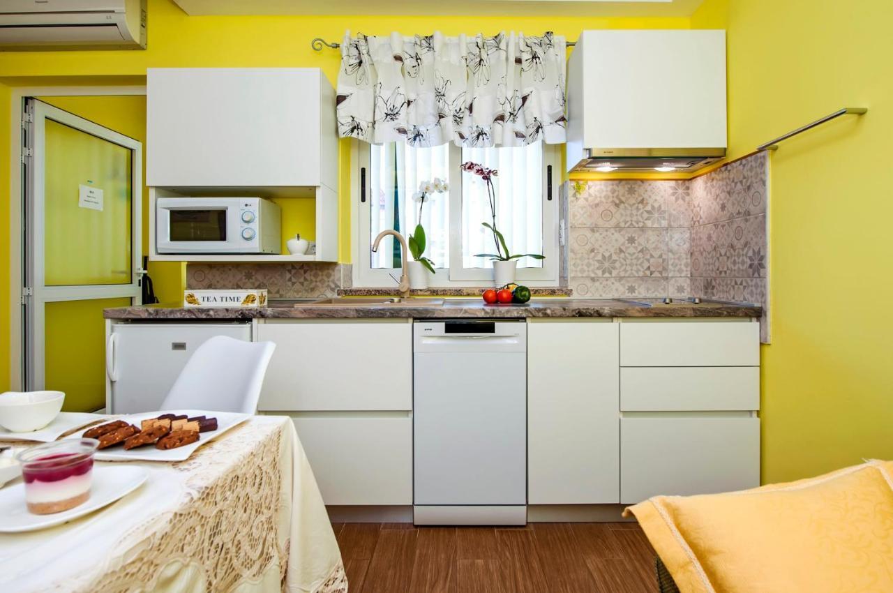 Apartments And Rooms Villa Dea Adults Only Ровин Екстериор снимка